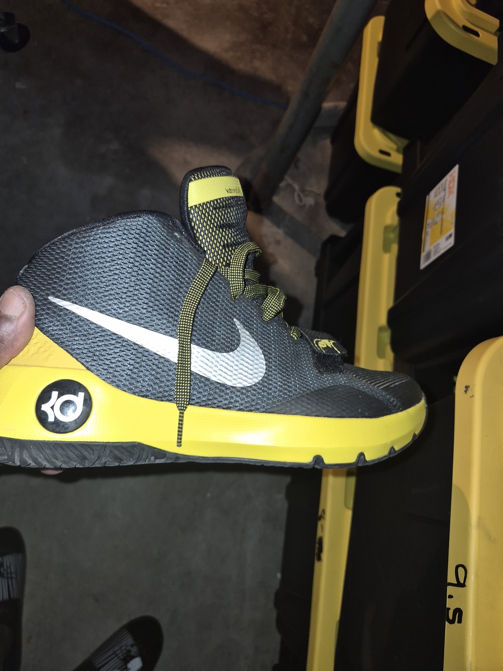 Nike KD Youth Basketball Shoes - Black & Yellow